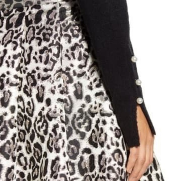 Rachel Parcell | Scallop Crew Neck Pearl Sweater - Picture 9 of 9